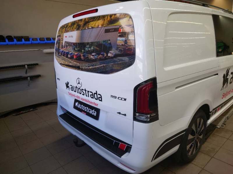 Autostrada — vindusfoto bakrute
